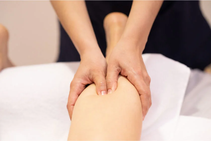 Physiothekrapie Solothurn - Triggerpunkttherapie zielt darauf ab, Muskelknoten zu lösen und Schmerzen zu lindern. Profitieren Sie mit alSa Rehab - Physiotherapie Praxis in Soltohurn.